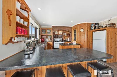 3
 
 
 
  
 
 
 2
 
 
 
  
 
 
 6
 
 
 
 
 
 
 
 47 Morris Road, Melrose TAS 7310, Melrose - Thumbnail 8