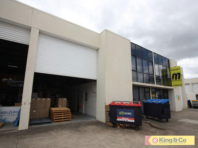 OWNER MUST SELL NOW! THIS PROPERTY WILL BE SOLD WELL UNDER MARKET VALUATION!