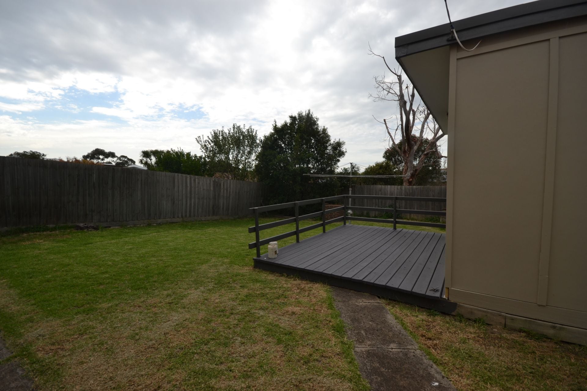 CUTE, COSY AND CONVENIENTLY LOCATED