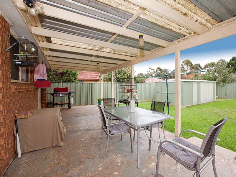 Real Estate For Sale 24 Paddy Miller Avenue Currans Hill , NSW