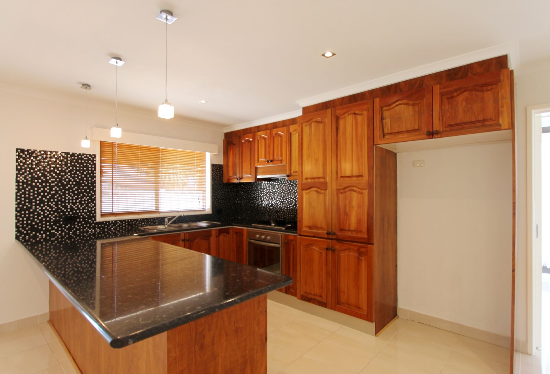 RENOVATED JEWEL !!!
