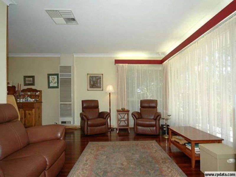8 Topaz Crescent Salisbury East 5109