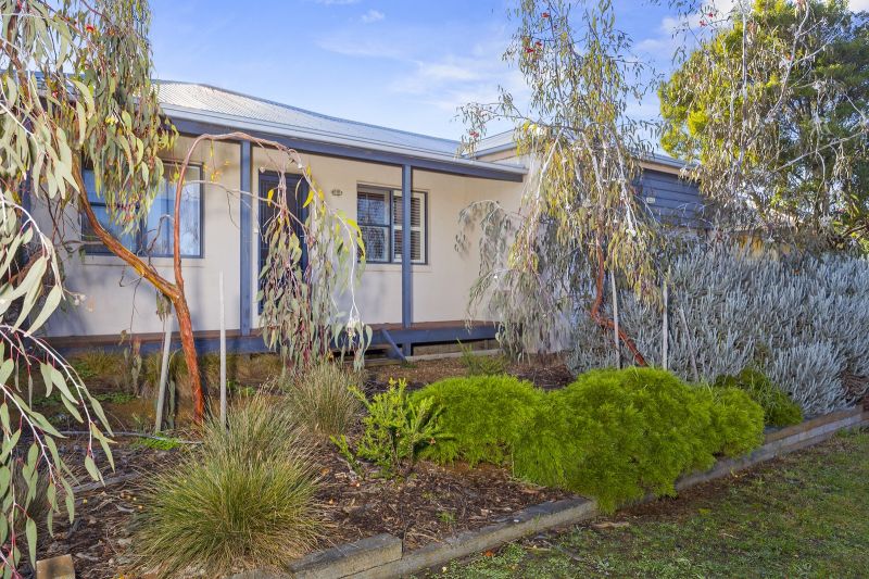 1 Daintree Way Ocean Grove VIC, Ocean Grove - Thumbnail 3