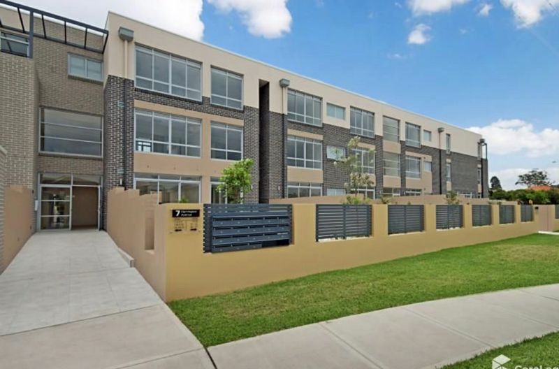 15/7 Harrington Avenue, Castle Hill Legend Property