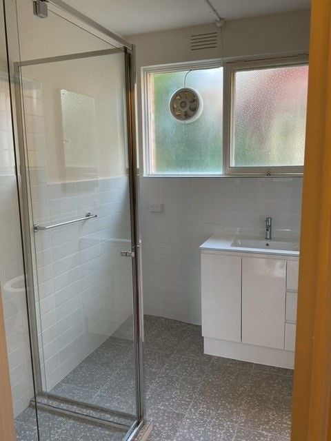 **Spacious and Sunny**