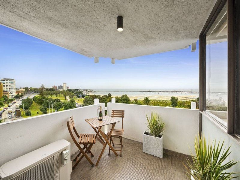6-333-beaconsfield-parade-st-kilda-west-the-bisi-agent