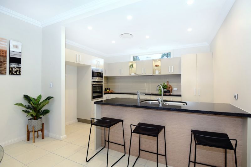 1/8 Stonehaven Street Street, Mount Lofty QLD, Mount Lofty - Thumbnail 3