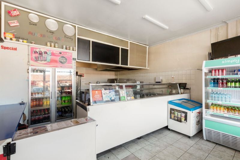 10 The Boulevard, Thomastown