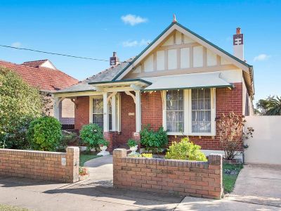 Traditional Federation home with future potential