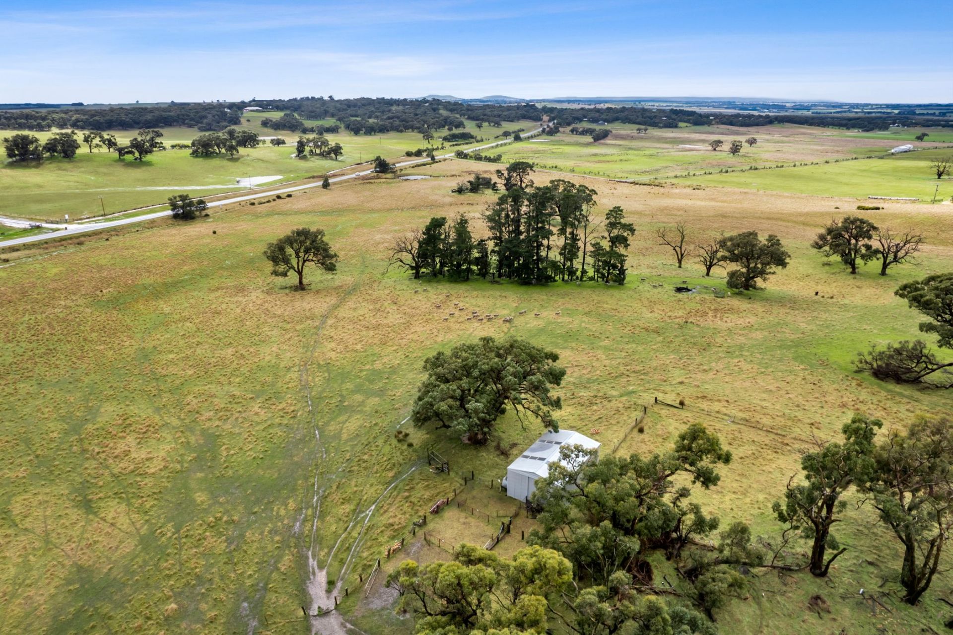 $ 950,000, Ballarat-Carngham Road, Snake Valley - Thumbnail 5