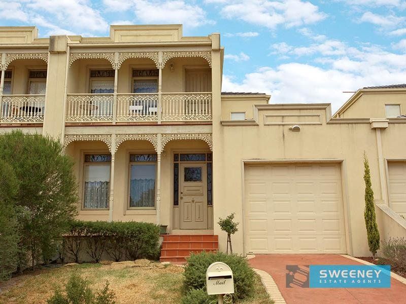 11 Catalina Court, Point Cook - Thumbnail 2
