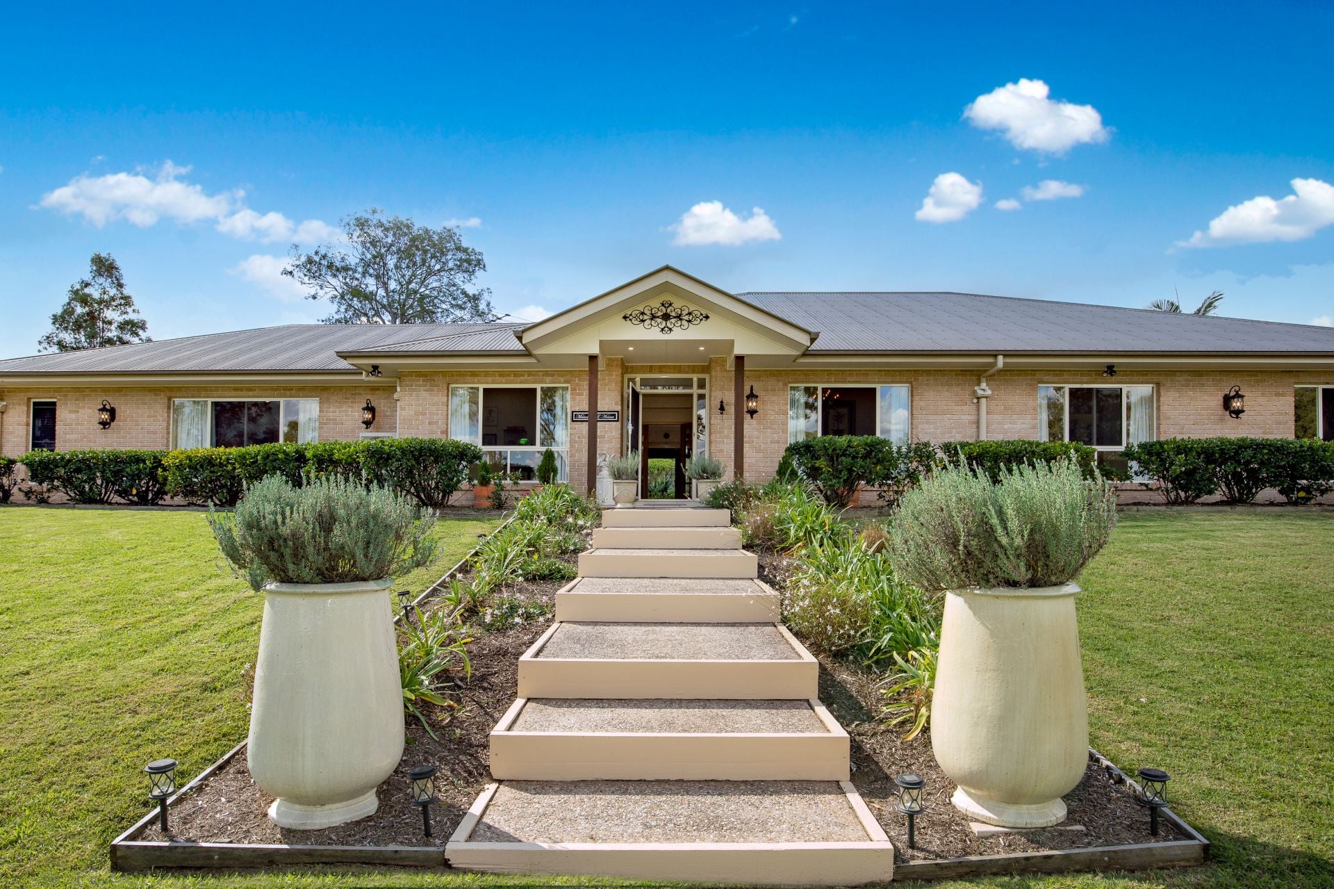 $ 1,730,000, Boyland - Thumbnail 2