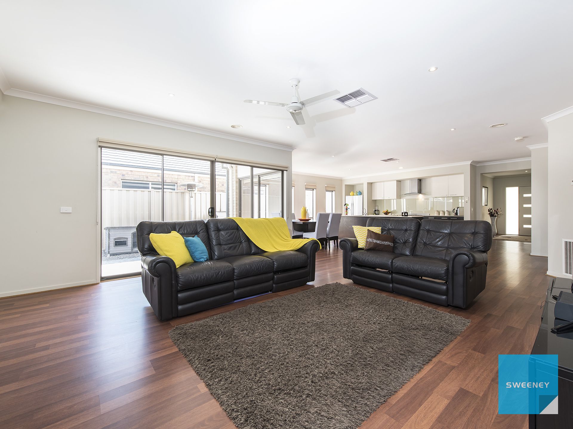 29 Forest Glade Way, Caroline Springs - Thumbnail 8