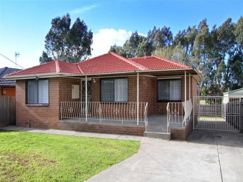 10 Beaumont Crescent, Lalor