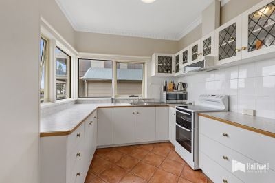 3
 
 
 
  
 
 
 1
 
 
 
  
 
 
 2
 
 
 
 
 
 
 
 35 George Street, Devonport TAS 7310, Devonport - Thumbnail 7