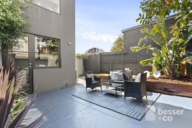 9/3 William Street, Moorabbin - Thumbnail 2