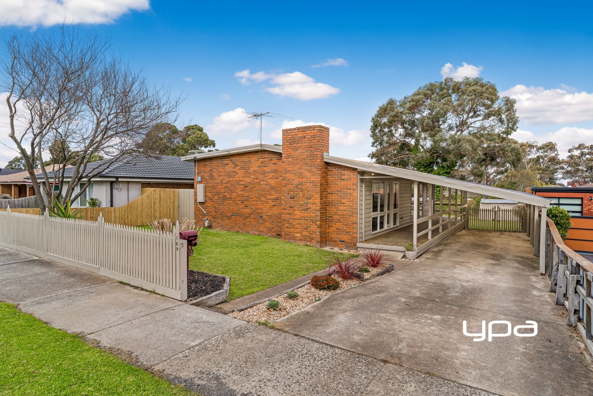129 Charter Road West, Sunbury YPA Estate Agents