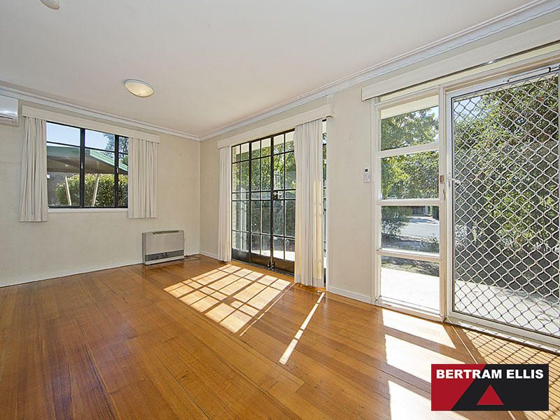 9 Gregson Place, Curtin - Thumbnail 3