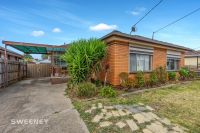 76 Mulhall Drive, St Albans VIC