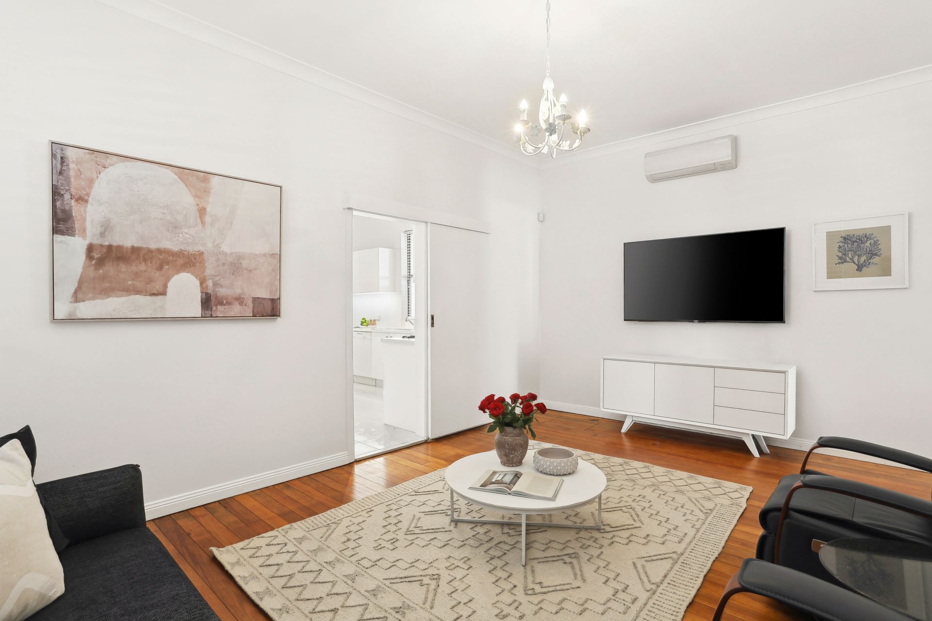 33 Gilgandra Road, North Bondi, North Bondi - Thumbnail 3