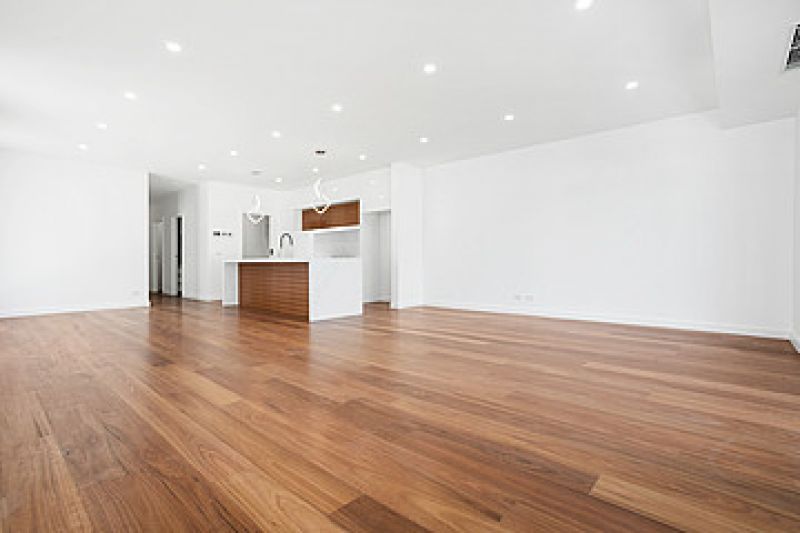 ALTONA NORTH, Altona North - Thumbnail 2