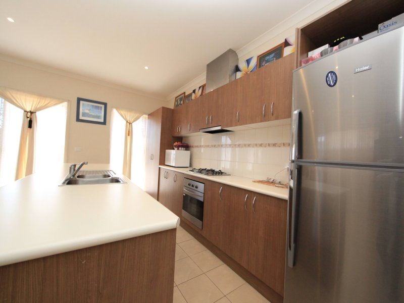 5 Haven Close SOUTH MORANG, South Morang - Thumbnail 7