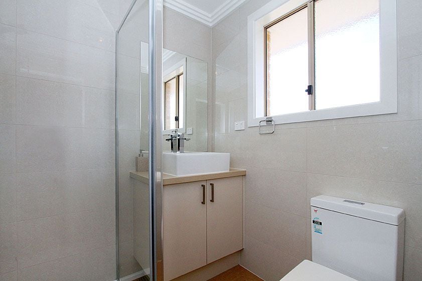 LOW MAINTENANCE FAMILY HOME