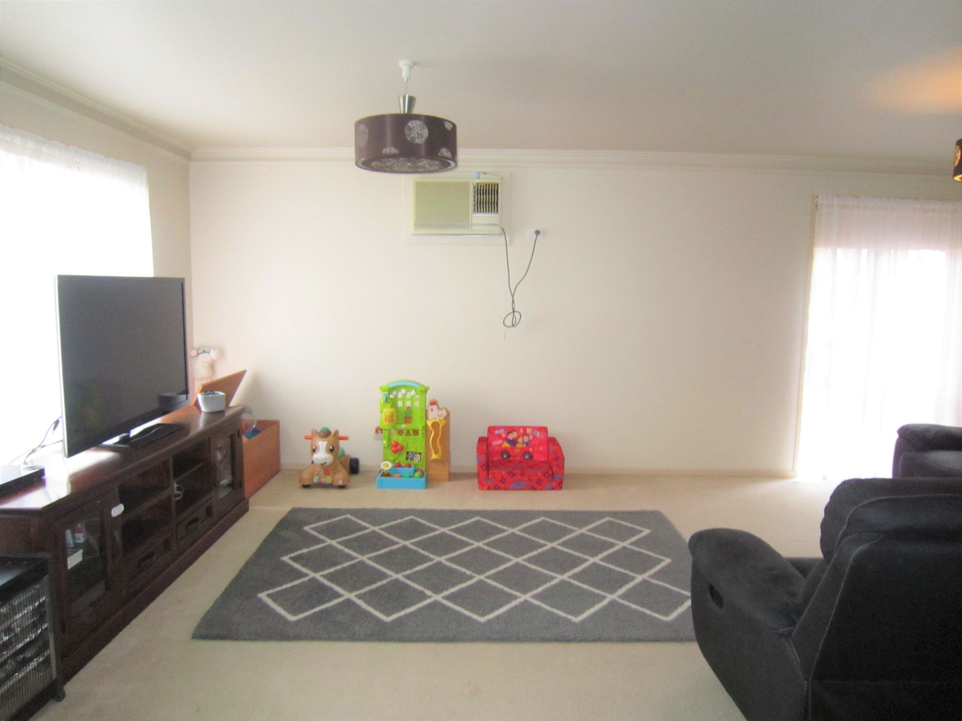 8 Parma Street Port Broughton SA, Port Broughton - Thumbnail 2
