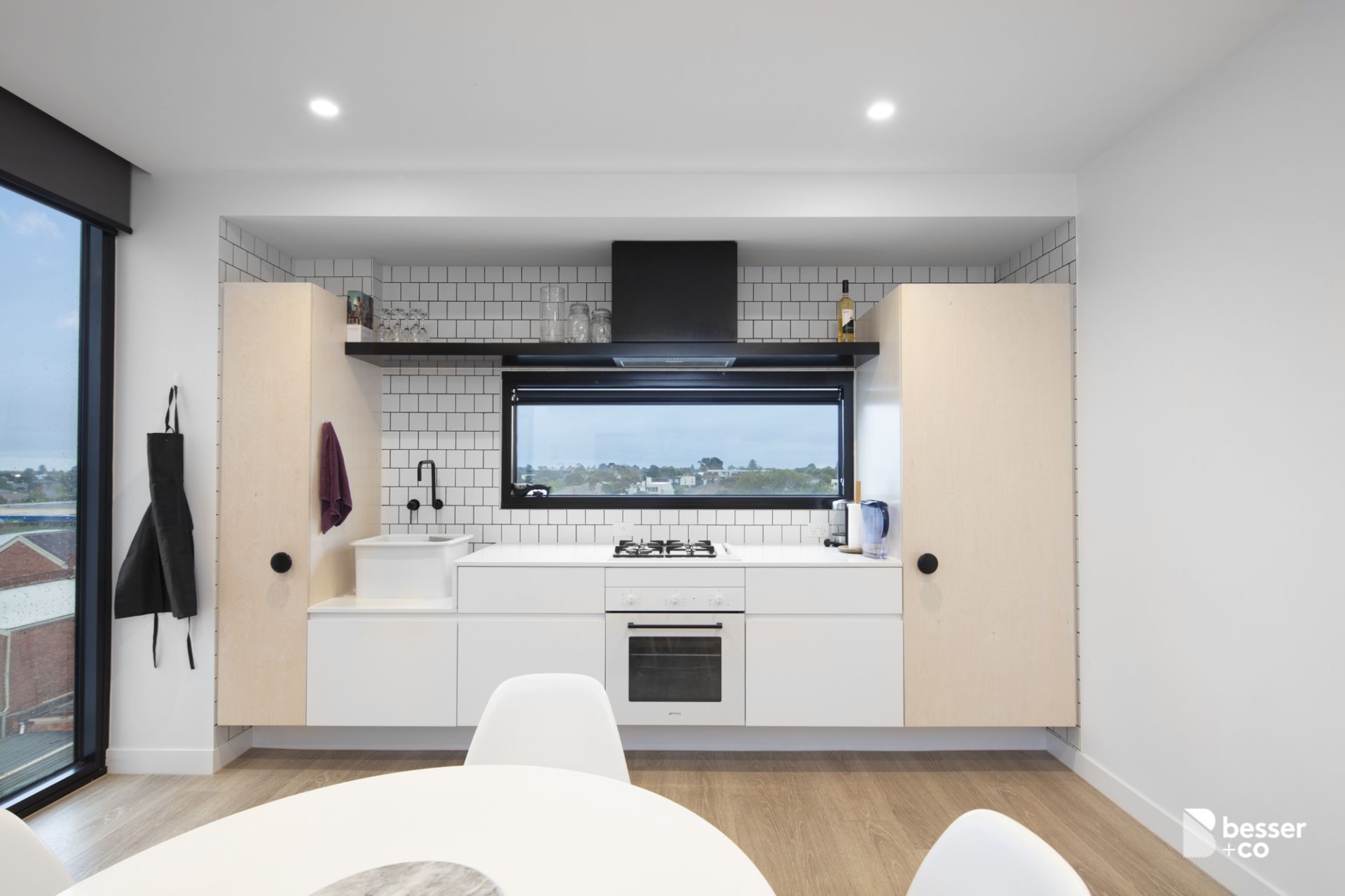 304/2 Morton Avenue, Carnegie - Thumbnail 3