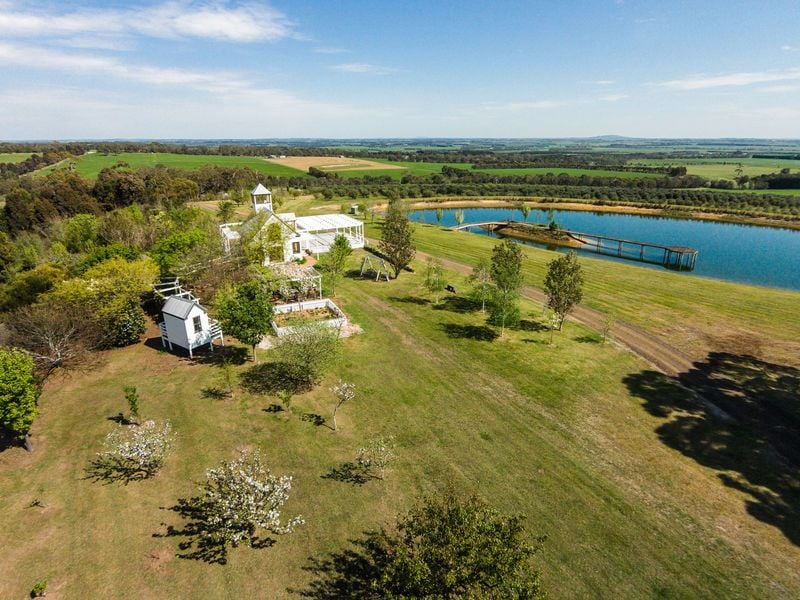 325 Brickmakers Road, Bambra - Thumbnail 2