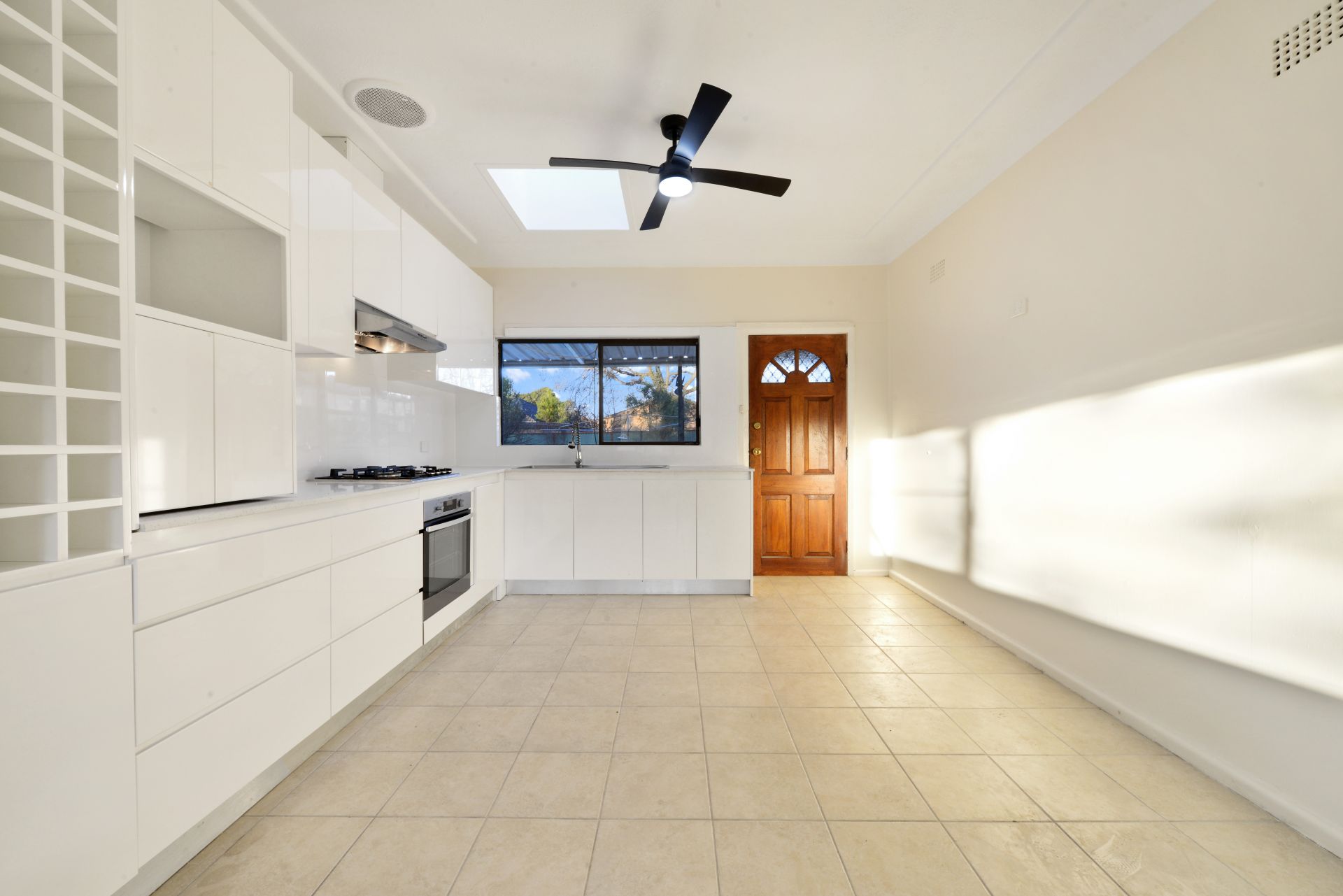 Real Estate For Lease 40 Sylvanus Street Greenacre , NSW