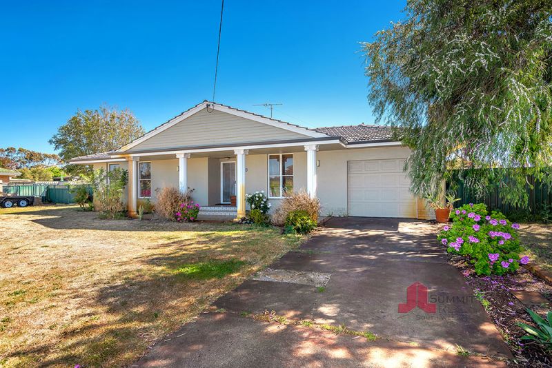 Real Estate For Sale 80 Ecclestone Street Carey Park , WA