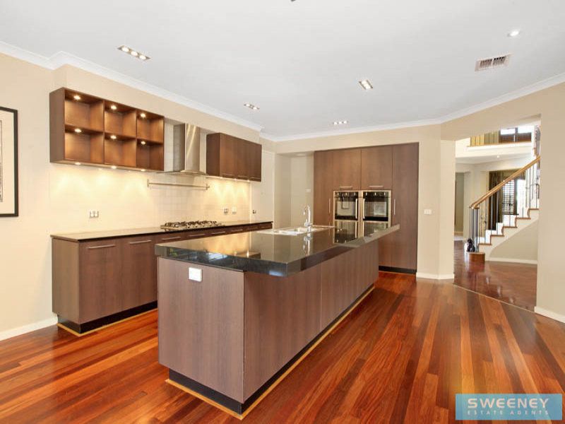 1 Cherry Lake Green, Caroline Springs - Thumbnail 8