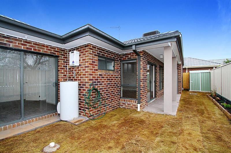 LOOKING FOR GREAT TENANTS