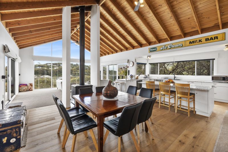 67 Lialeeta Road, Fairhaven, VIC, Fairhaven - Thumbnail 2