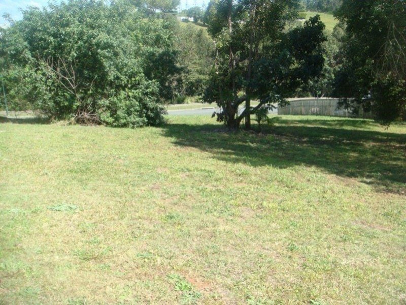 12 Bourne Crescent Woombye QLD, Woombye - Thumbnail 4