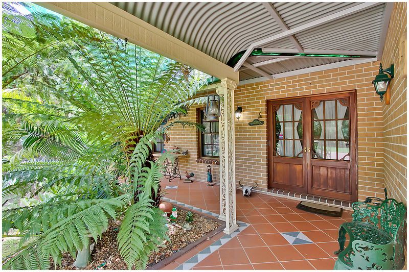 17 Nowranie Place, Windsor Downs - Thumbnail 8