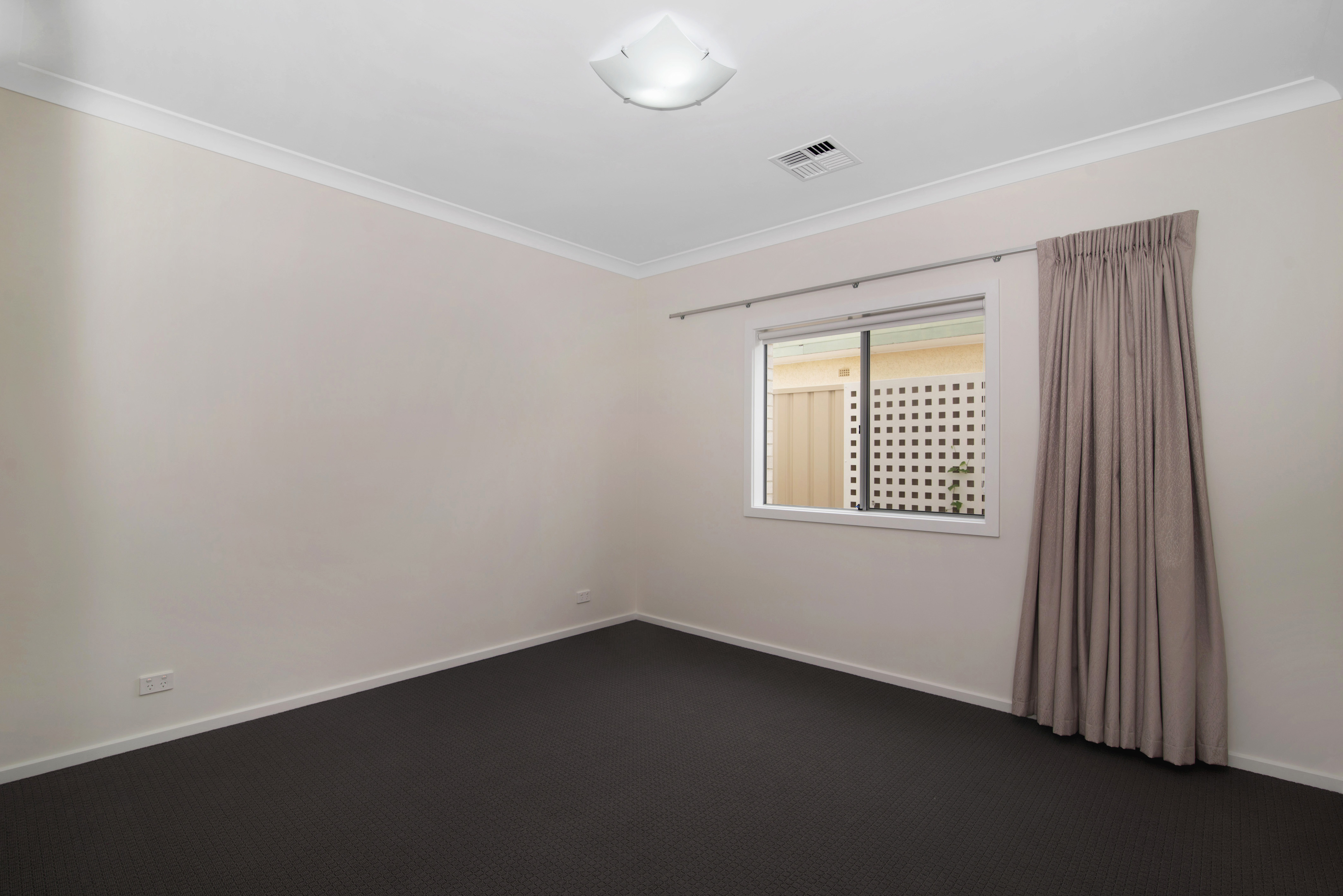 11 Morphett Road  Camden Park 5038