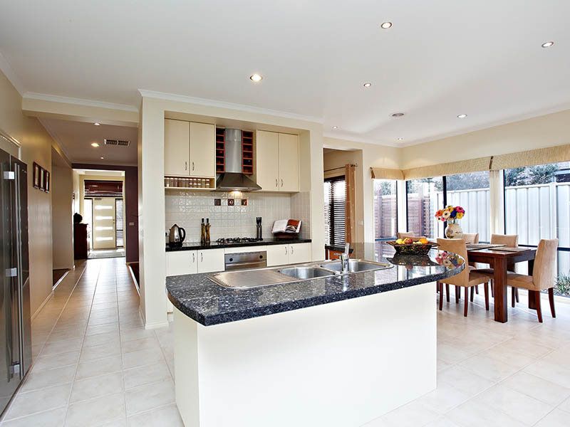 4 Salina Walk, Caroline Springs - Thumbnail 3