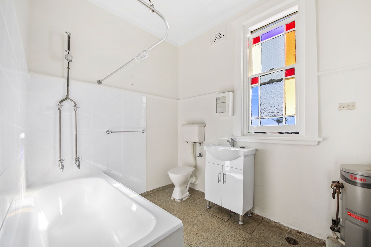 Renovated one bedroom unit