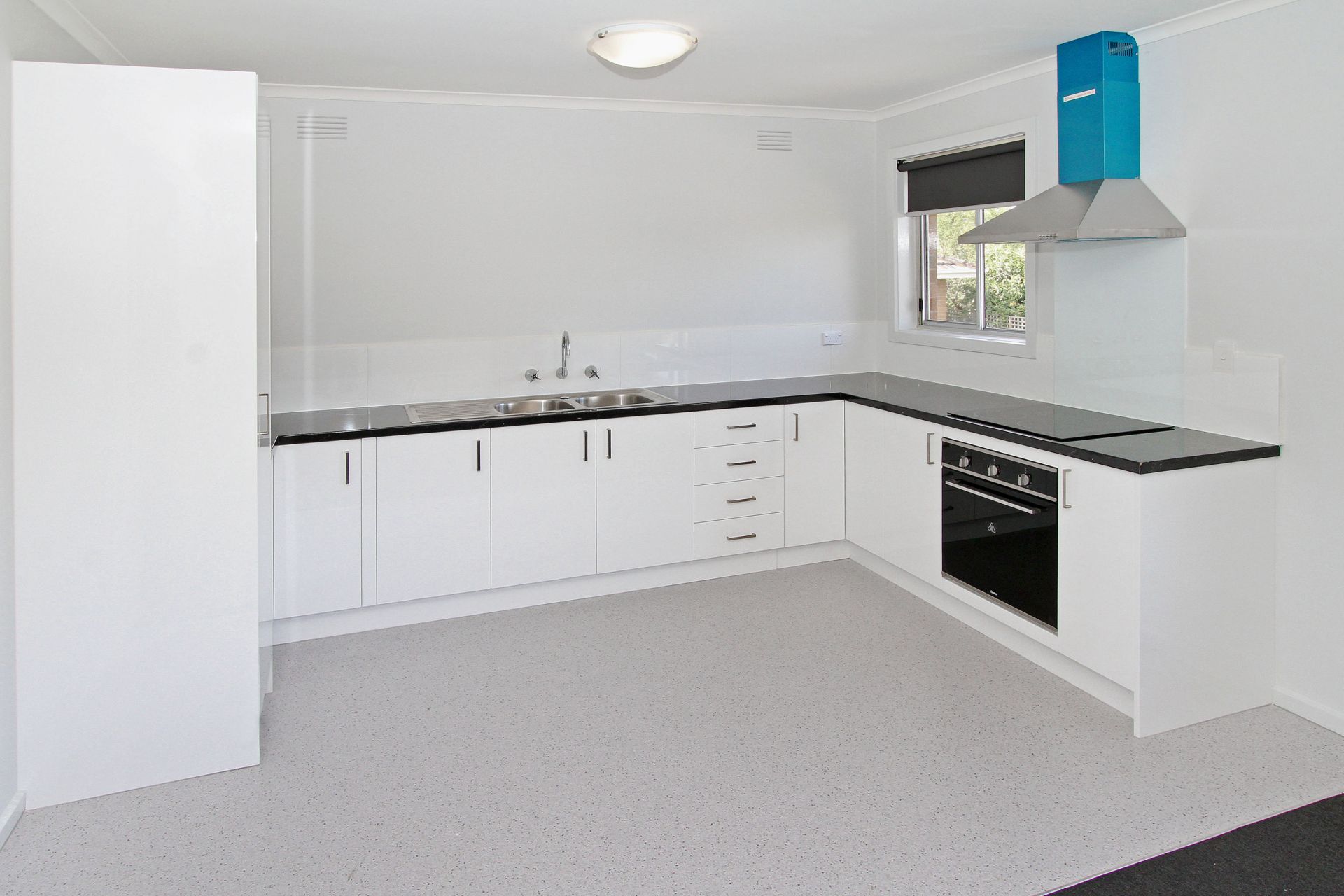 UPDATED EXCELLENCE IN A SUPERB LOCATION
