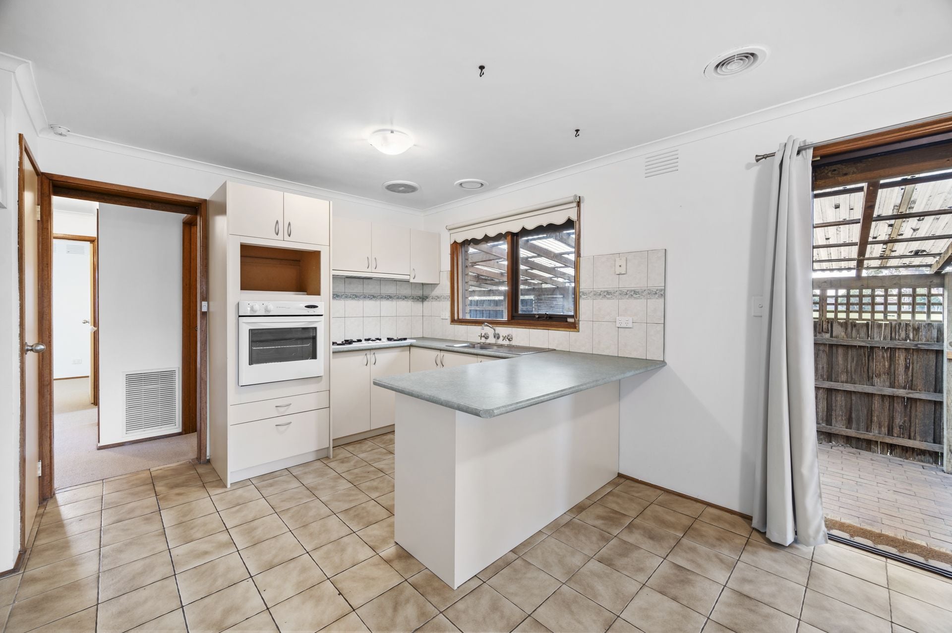 FAMILY-FRIENDLY HOME