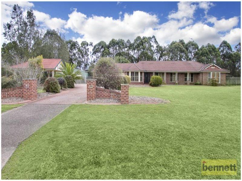 21 Nicholson Place, Windsor Downs - Thumbnail 2