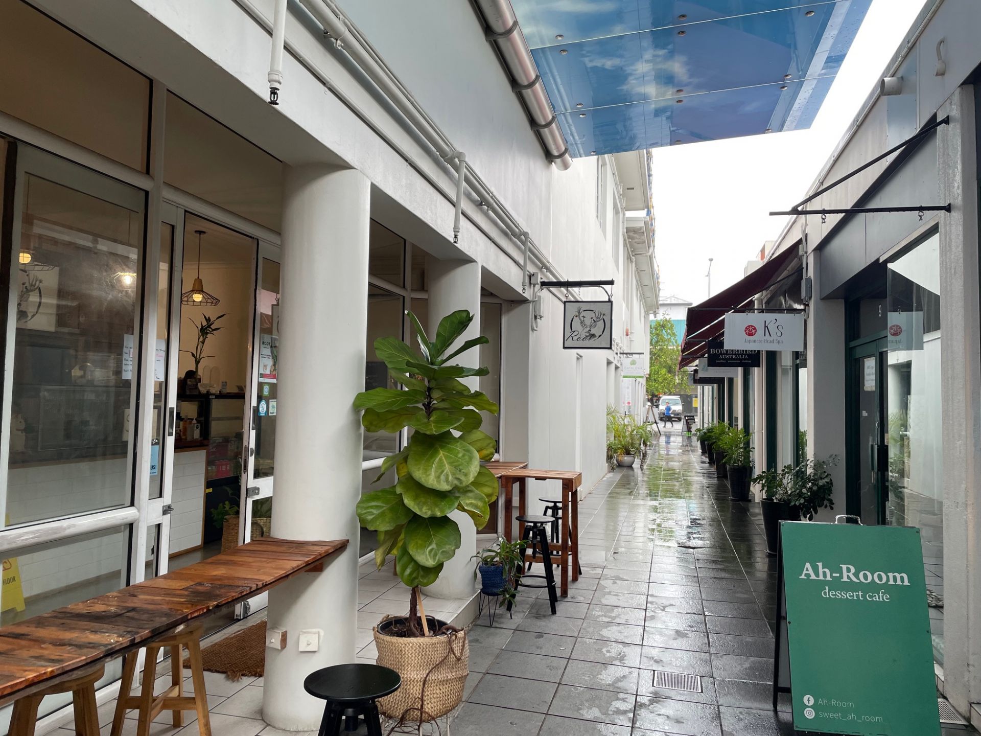 3/82 Lake Street, Cairns City