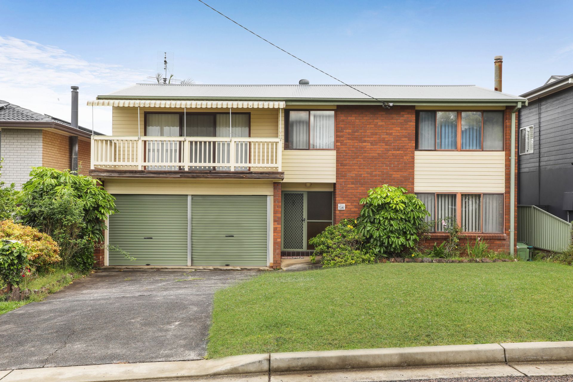 Real Estate For Sale 18 Anglers Drive Bateau Bay , NSW