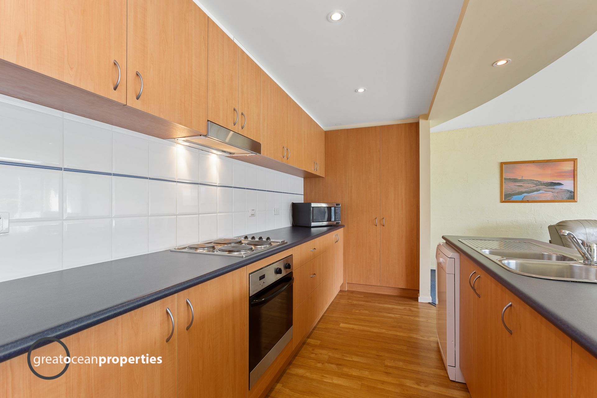 10/4 Hardy Street, Apollo Bay - Thumbnail 6