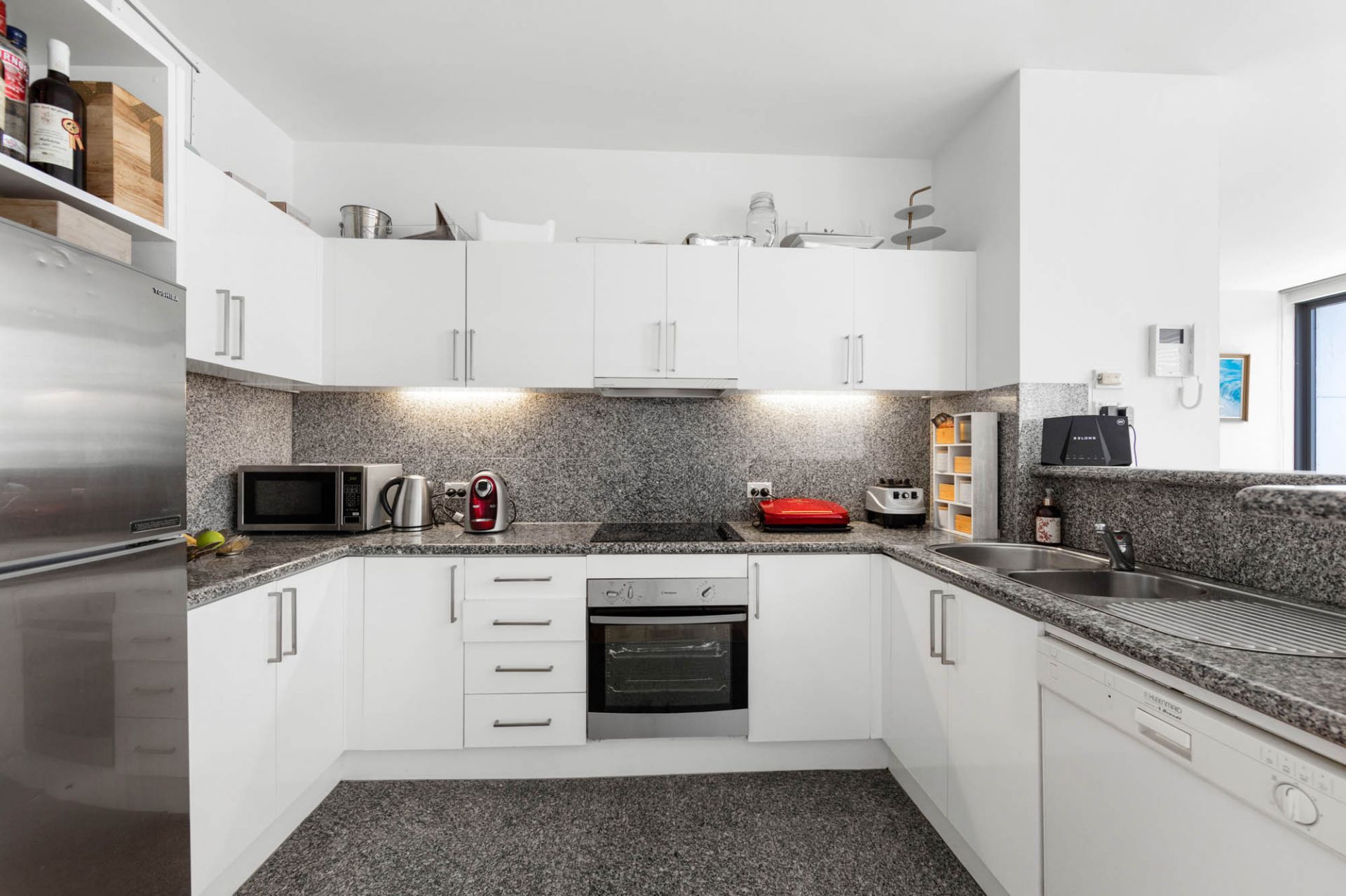 405/221 Sturt Street, Southbank - Thumbnail 4