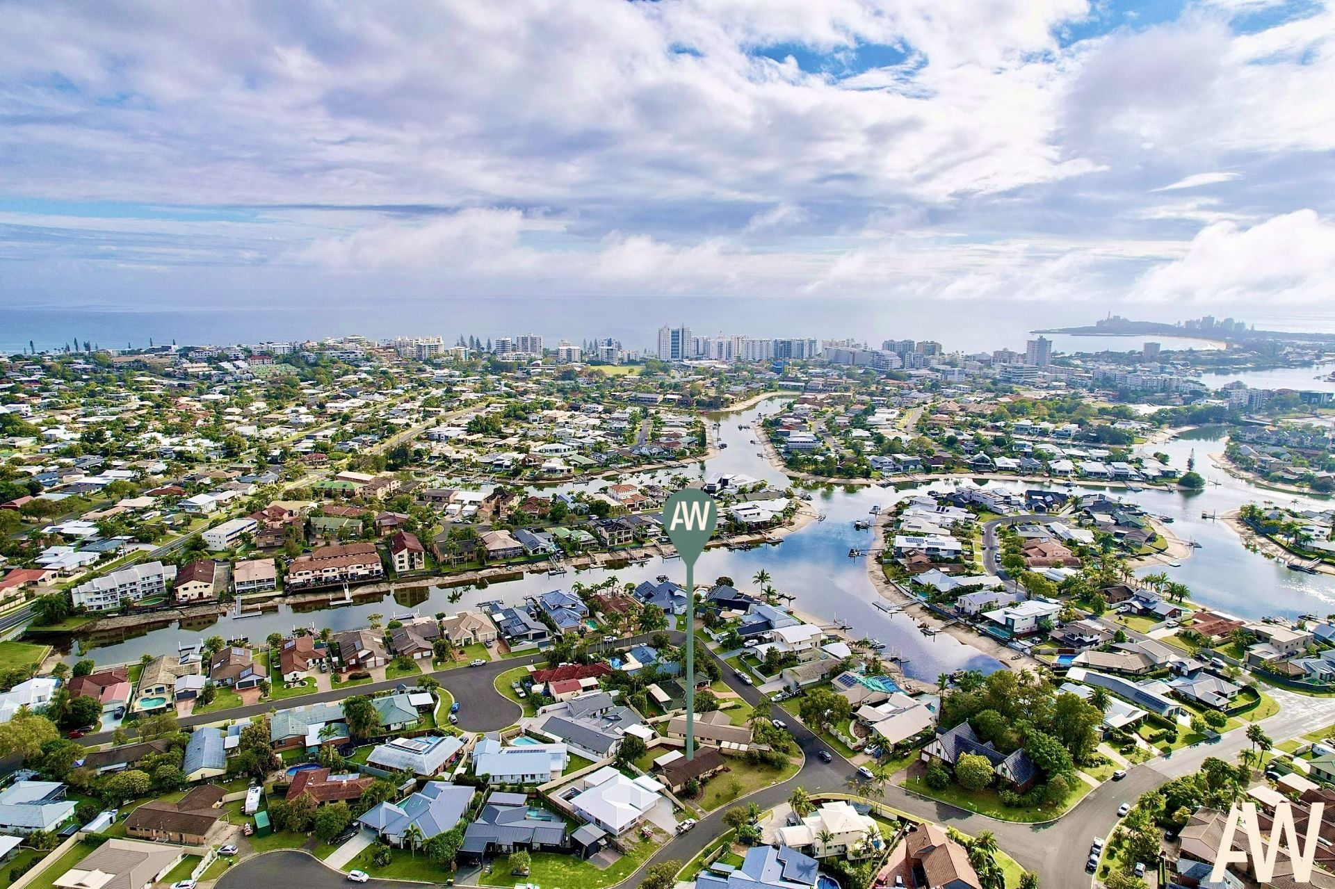 49 Balyarta Crescent Mooloolaba QLD, Mooloolaba - Thumbnail 2