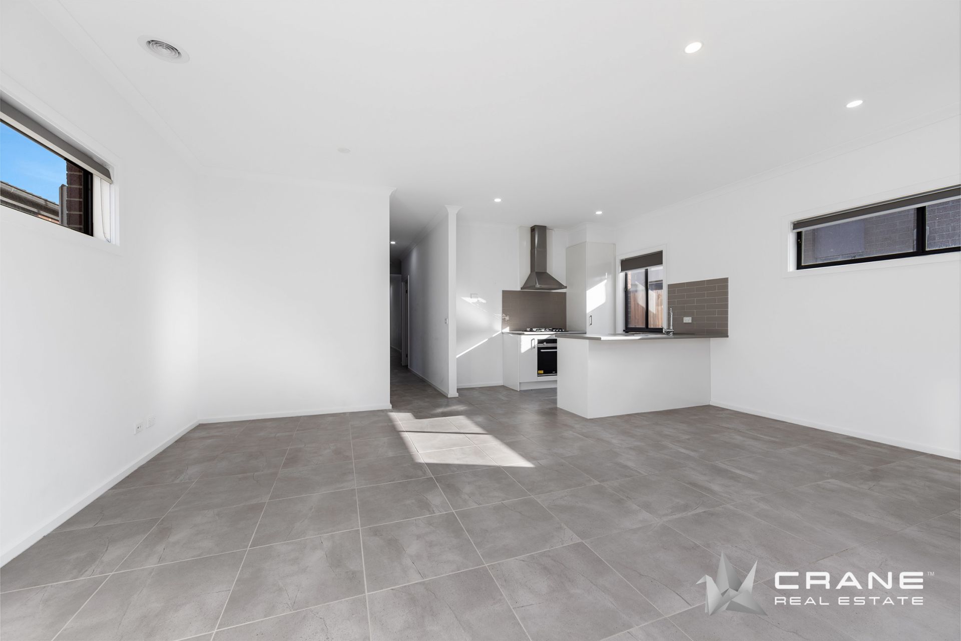 26 Joey Crescent Deanside VIC, Deanside - Thumbnail 4