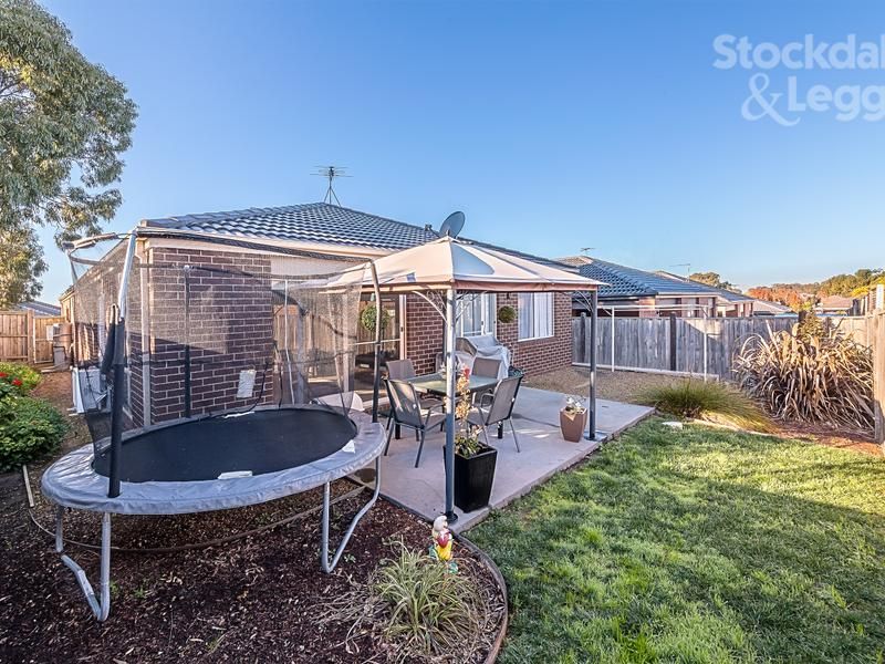 23 Florence Drive MERNDA, Mernda - Thumbnail 2